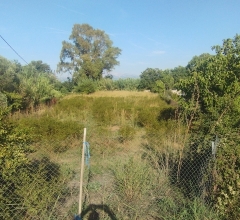 Αγροτεμάχιο - 2.200 Τ.Μ. - Κάτω Αχαΐα  - (Πάνω στον δρόμο)